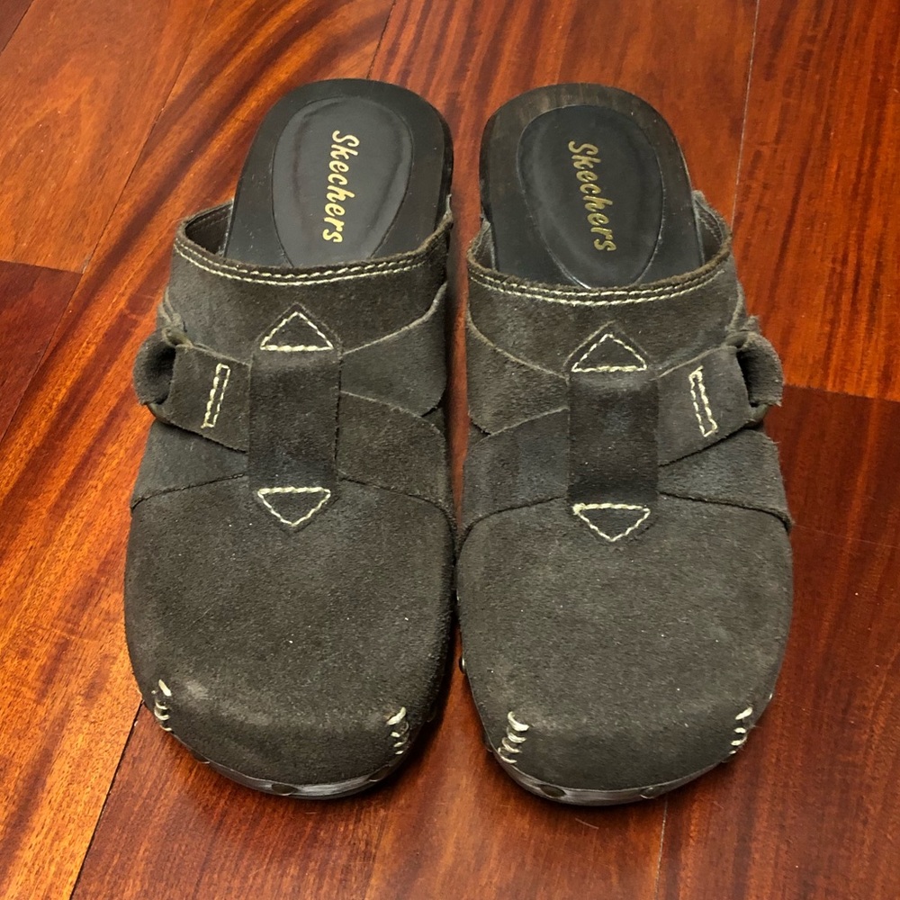 SKECHERS BROWN SUEDE WOODEN CLOGS 7